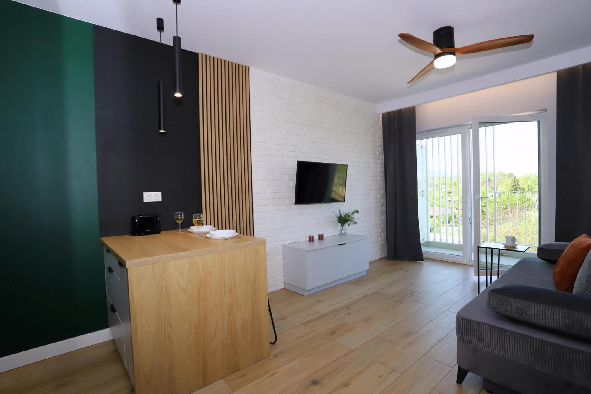 Apartament Zielone Podwale Walbrzych Ngoại thất bức ảnh