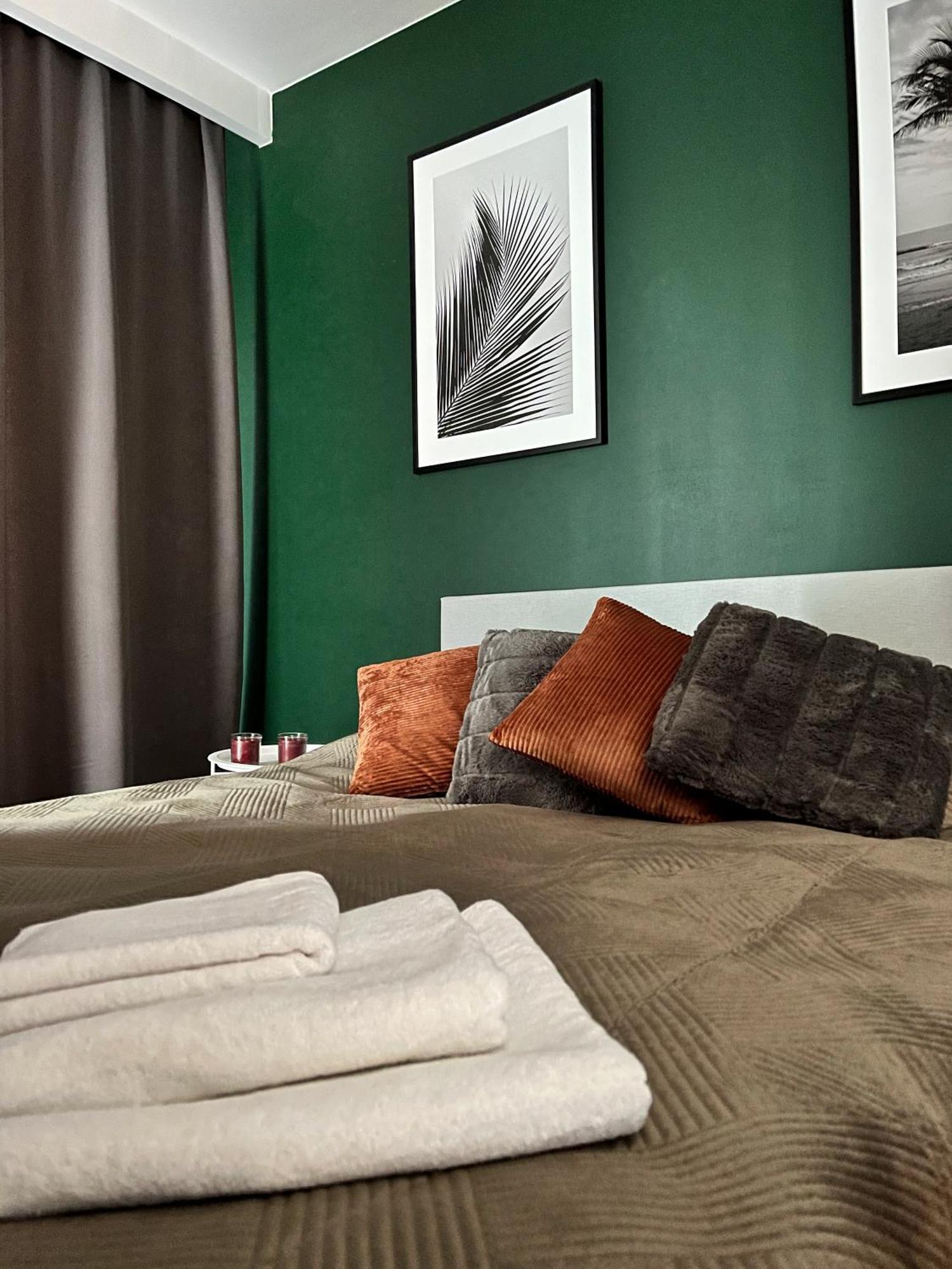 Apartament Zielone Podwale Walbrzych Ngoại thất bức ảnh