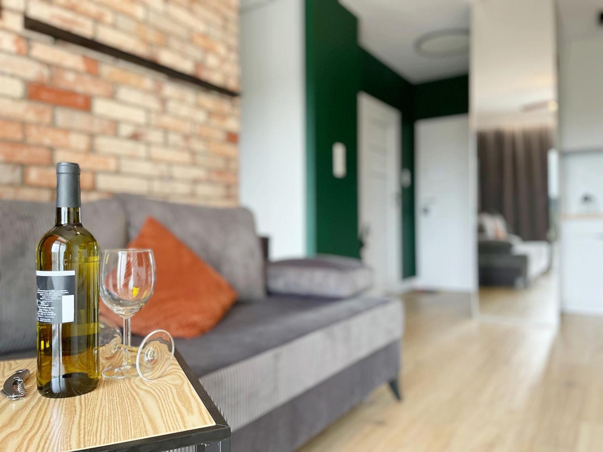 Apartament Zielone Podwale Walbrzych Ngoại thất bức ảnh